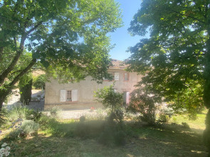 Maison en Vente à Rabastens / 9 pièces 324m2