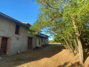 Maison en Vente à Coufouleux / 8 pièces 180m2