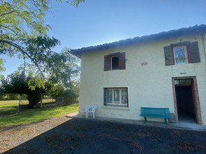 Maison en Vente à Grazac / 8 pièces 205m2